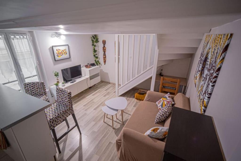 Charmant Duplex - Centre De Фонтенбло Екстер'єр фото